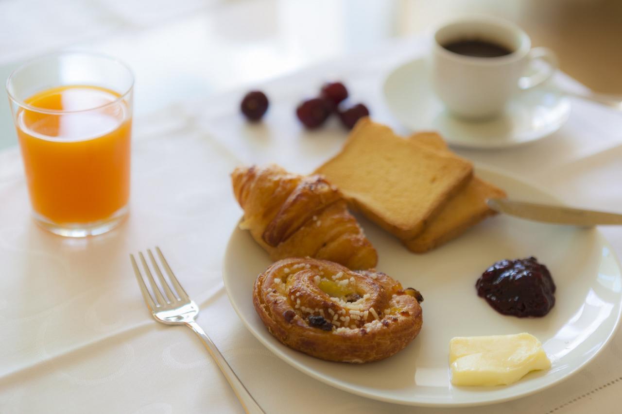 Bronzino House Bed & Breakfast Милано Екстериор снимка