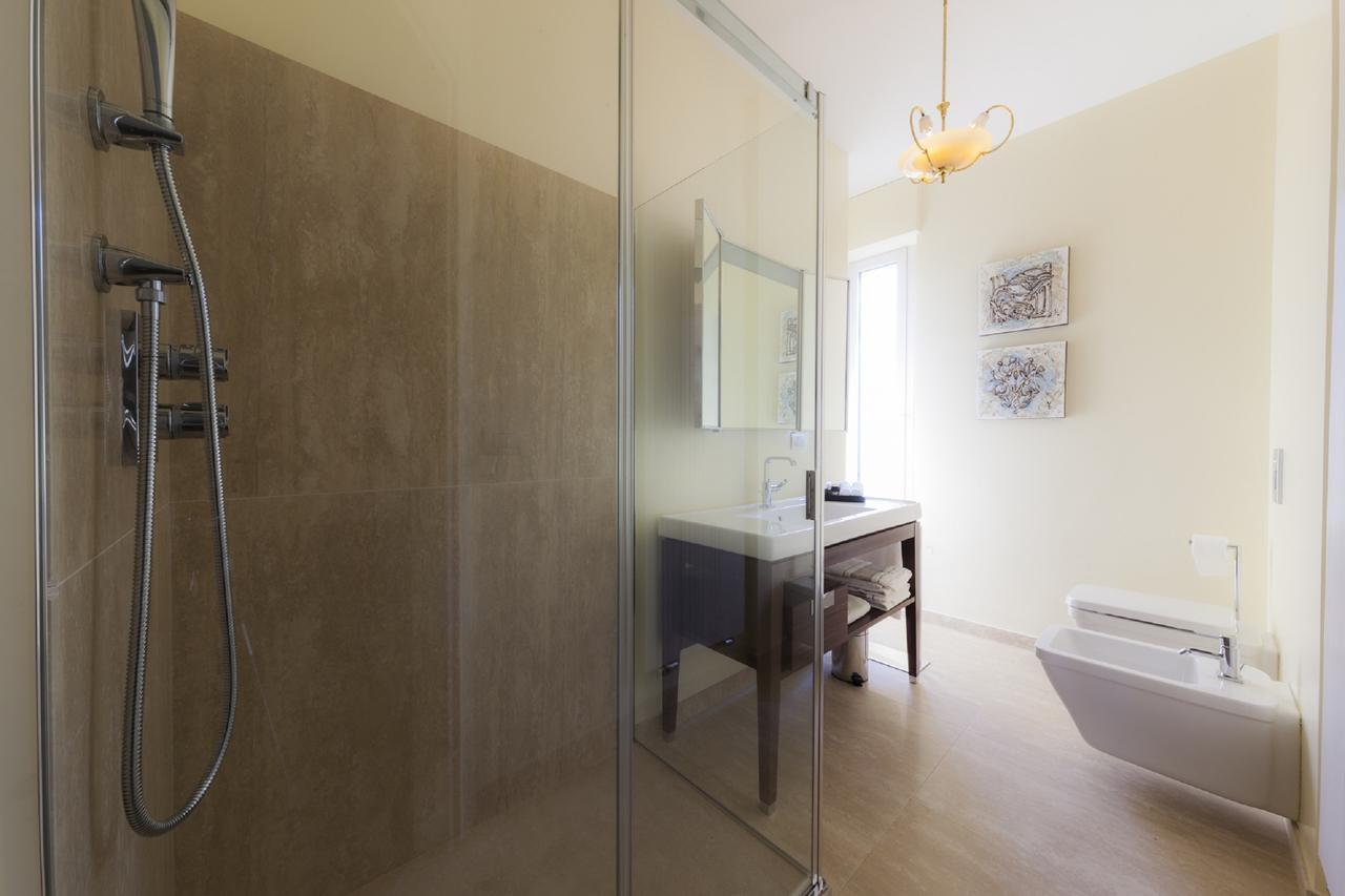 Bronzino House Bed & Breakfast Милано Екстериор снимка