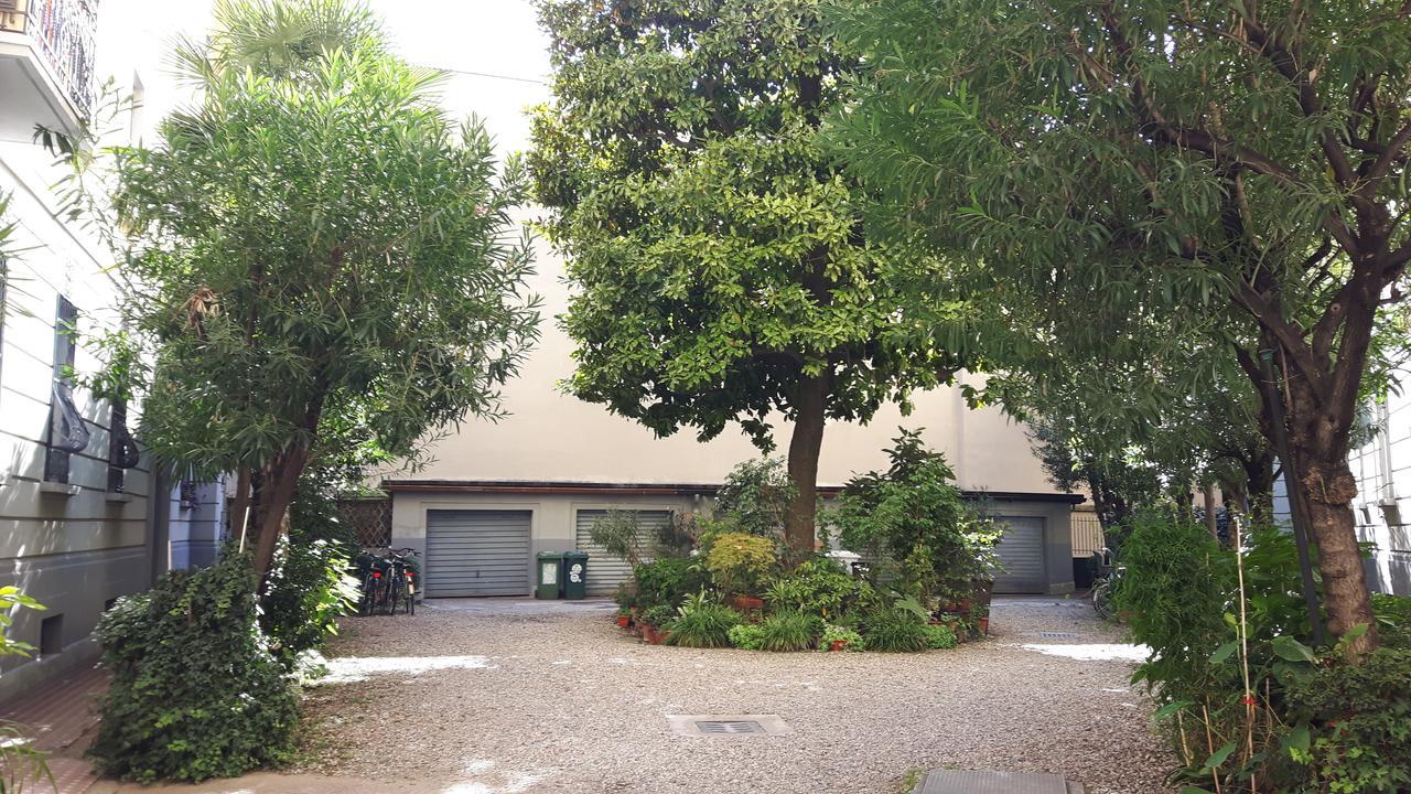 Bronzino House Bed & Breakfast Милано Екстериор снимка