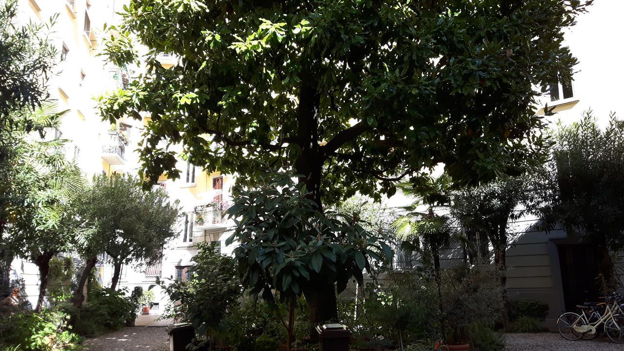 Bronzino House Bed & Breakfast Милано Екстериор снимка