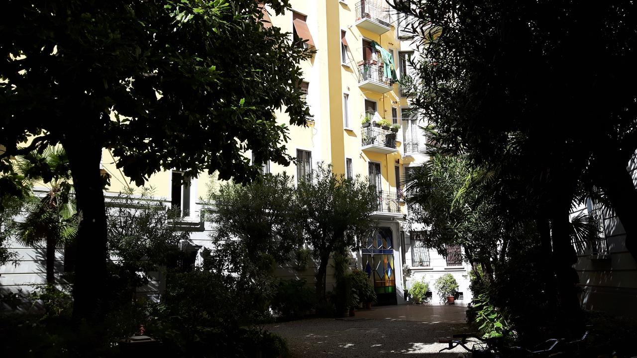 Bronzino House Bed & Breakfast Милано Екстериор снимка